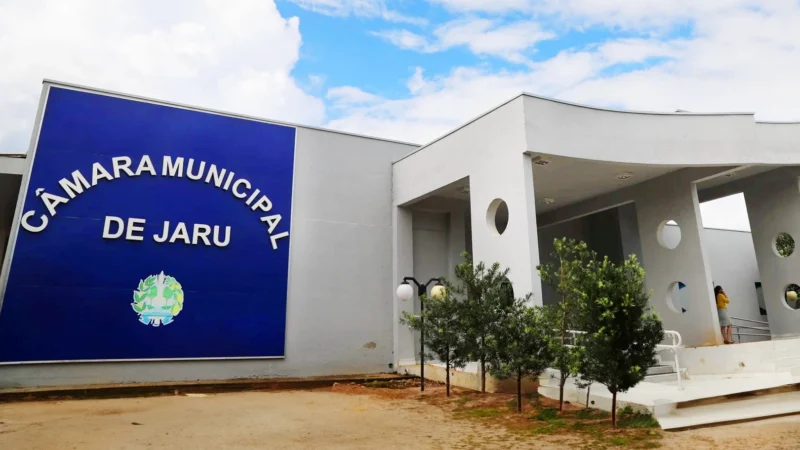 Jaru/RO | Vereadores da cidade aprovam reajuste com aplicação inconstitucional e SINDSMUJ pede correção urgente
