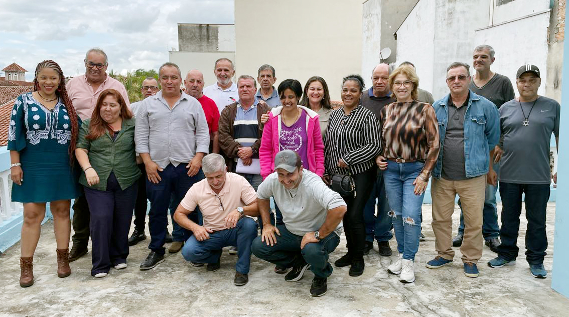 Presidente Aires Ribeiro ministra curso em Pindamonhangaba/SP e reforça compromisso por lideranças preparadas