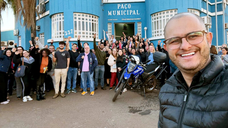 Pontal/SP | Servidores iniciam greve contra falta de reajuste e descumprimento da promessa do prefeito